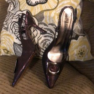 Women’s dress shoes size 11. Beautiful! J. Renée